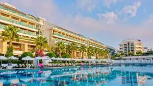 Crystal Waterworld